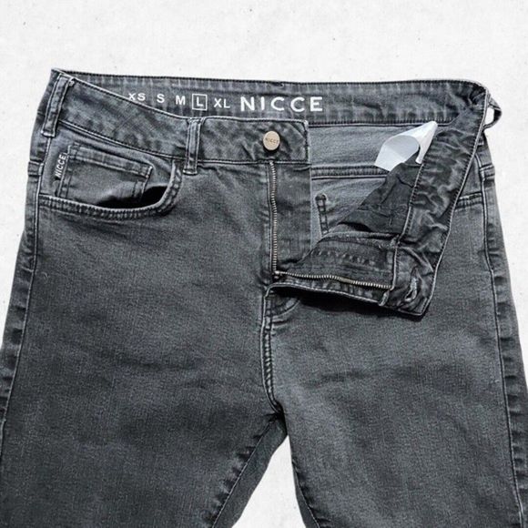 NICCE Men’s Sz L 32" Waist Washed Black Skinny Fit Jeans Back Logo RIPPED!‎ - Picture 4 of 14